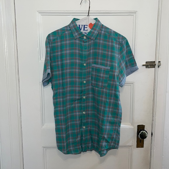 Springfield Short Sleeve Knitted Button-Up Shirt (USED) - Picture 8 of 8